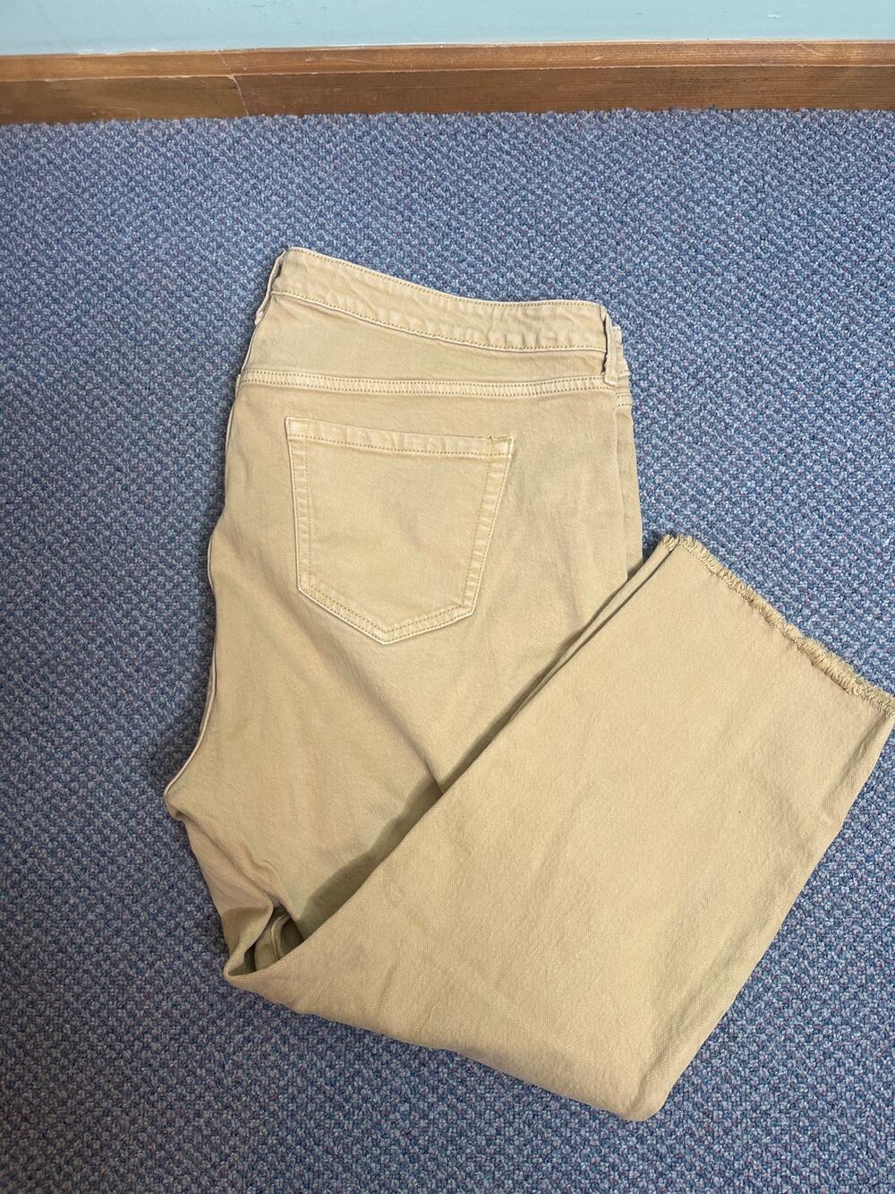 Torrid Khaki Raw Hem Ankle Jean 20 Short